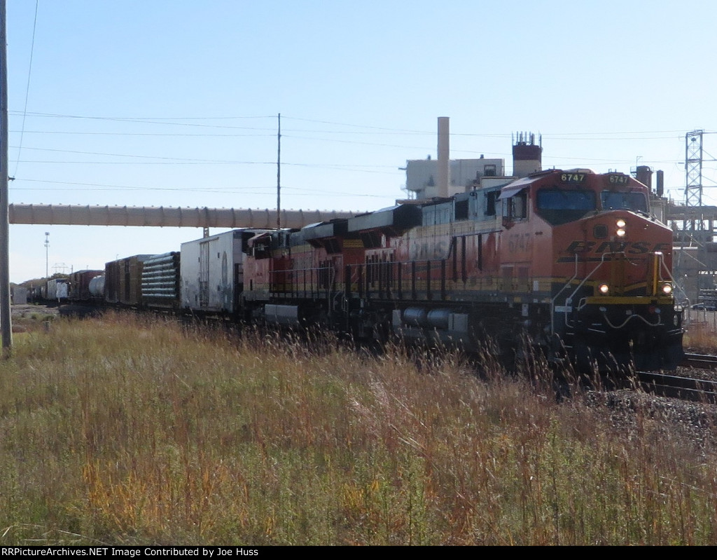 BNSF 6747 West